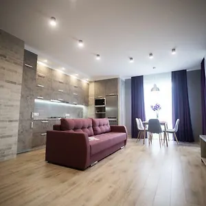 Avalonrestapartments إلفيف